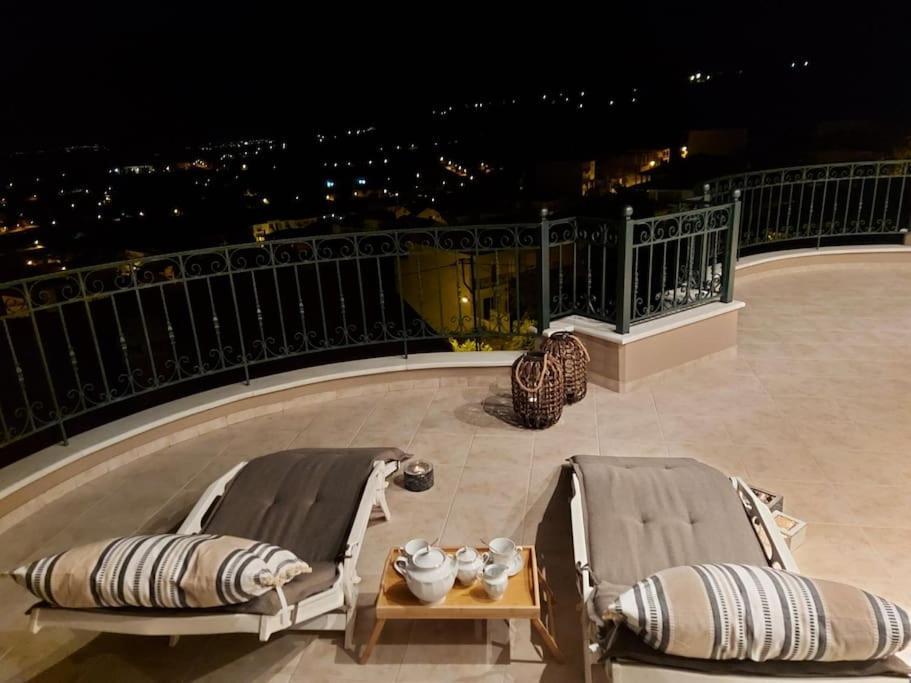 Apartamento Amazing View With Huge Balcony Veria  Exterior foto